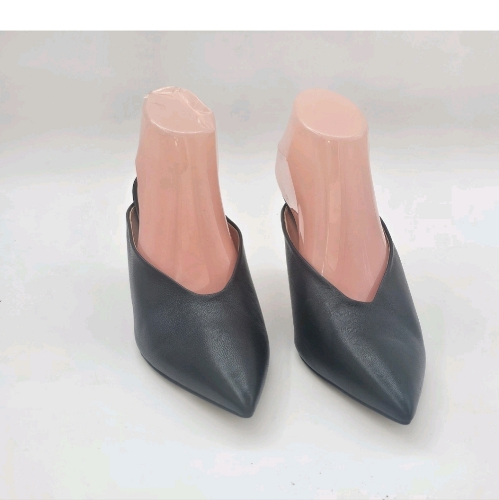 STUART WEITZMAN LEATHER LULA POINTED TOE PUMP IN BLACK 9.5 B MULE - Picture 3 of 14